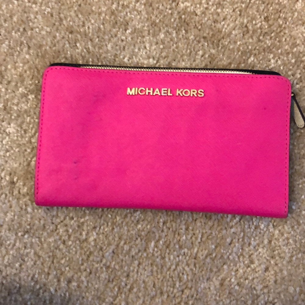 Michael Kors hot pink wallet